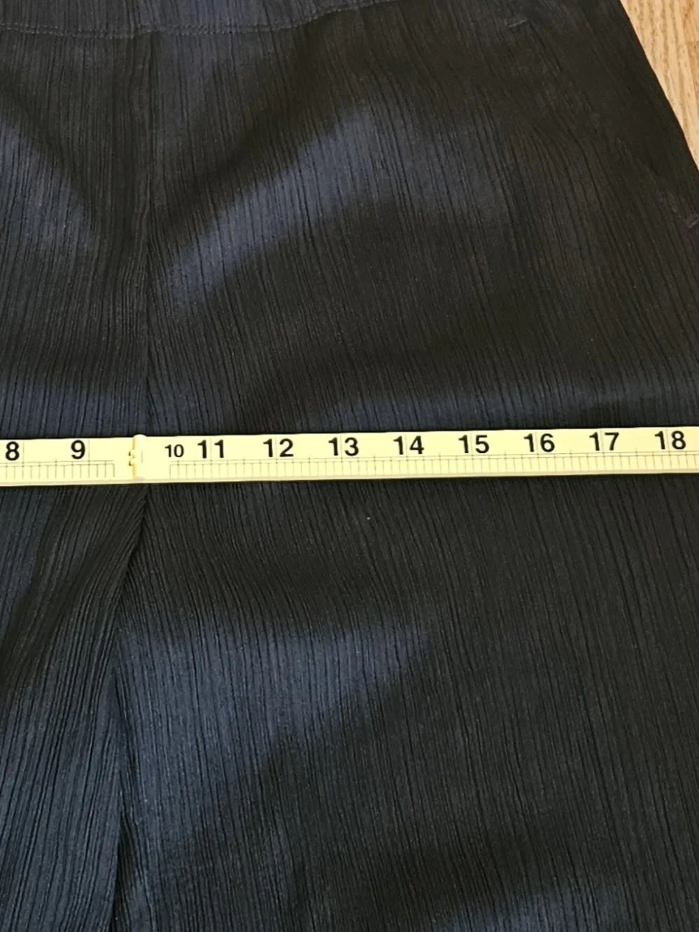 Chico's Women's Black Textured Crinkle Wide Leg Pants Pockets Petite Size 1P MP - Picture 9 of 15